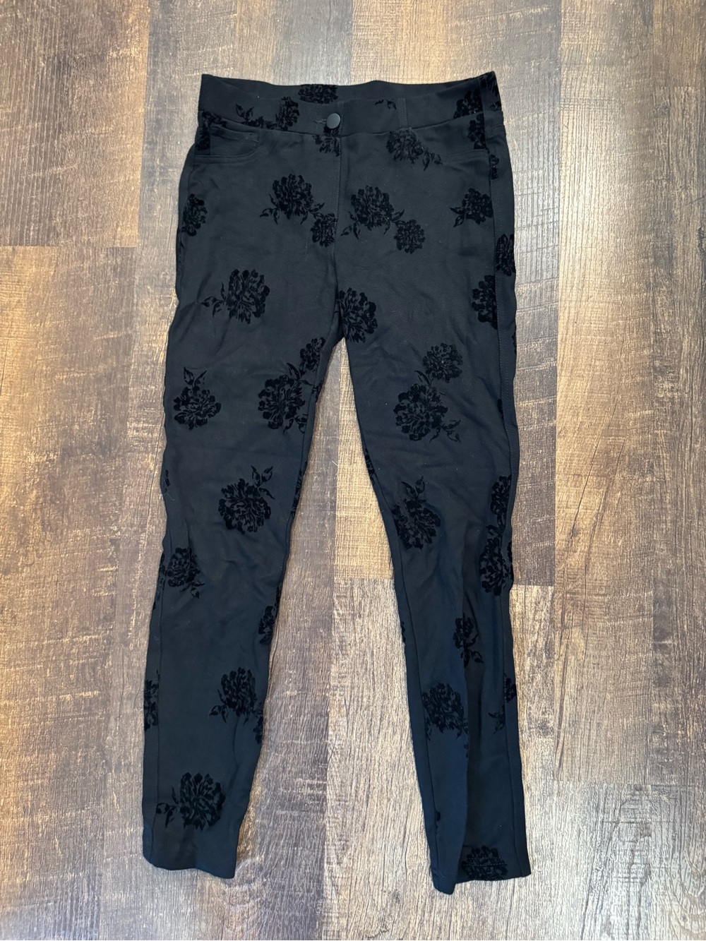 Style & co black black floral velvet embossed ponte leggings
